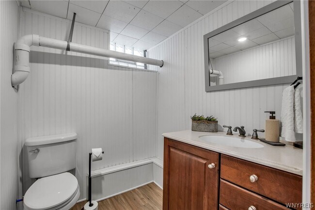 Building Photo - 66 McKinley Ave