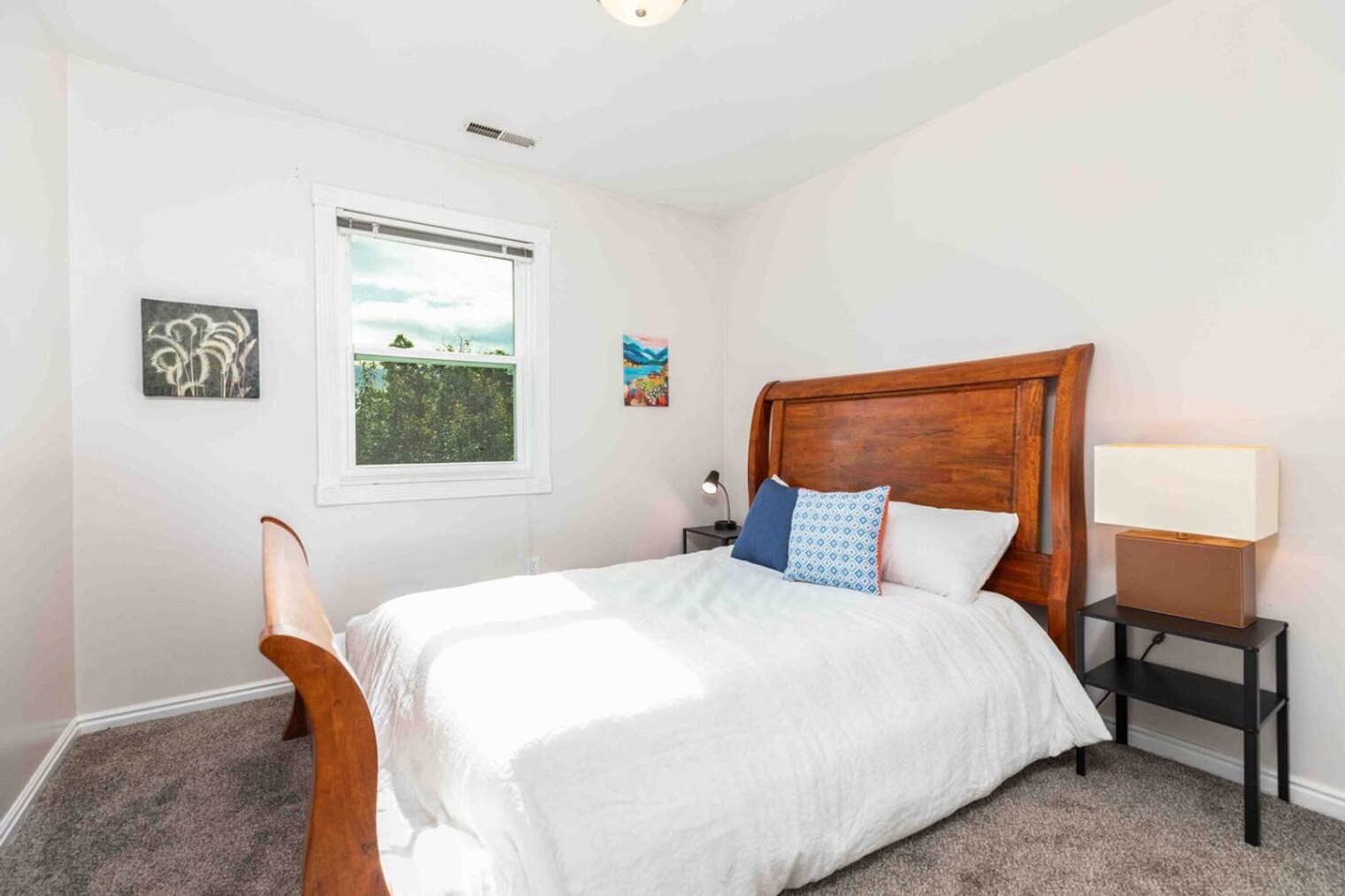 Building Photo - 901 Compton Rd