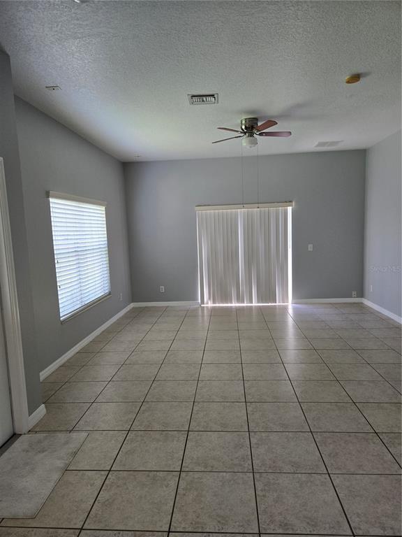 Building Photo - 20307 Oak Key Ct