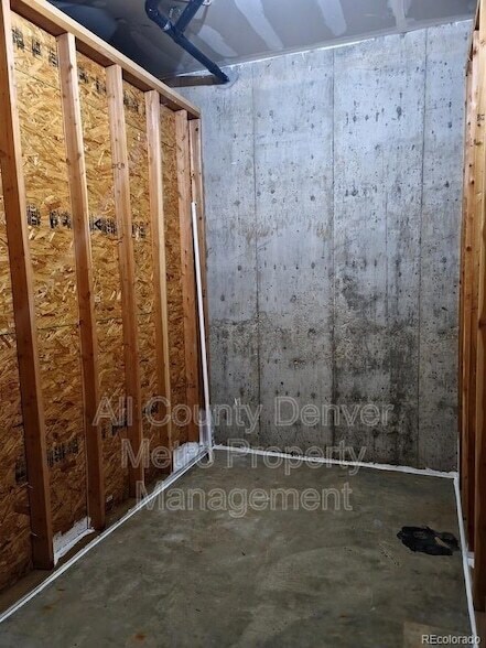 Building Photo - 5335 Pecos Wy