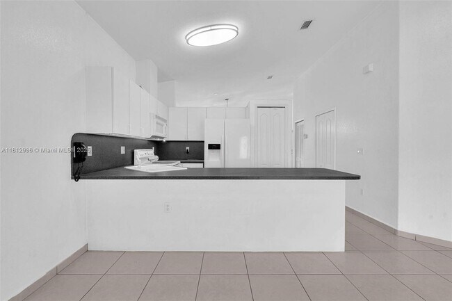 Building Photo - 8915 NW 164th St