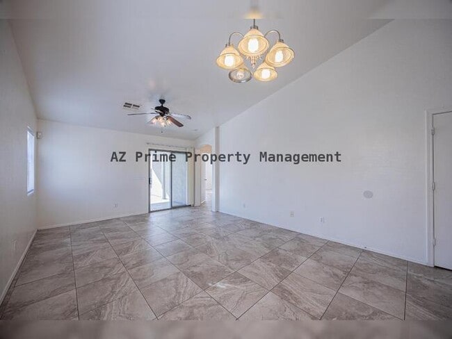 Building Photo - 30365 W Catalina Dr