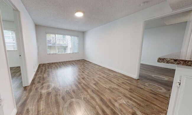 Interior Photo - 5050 Klump Ave