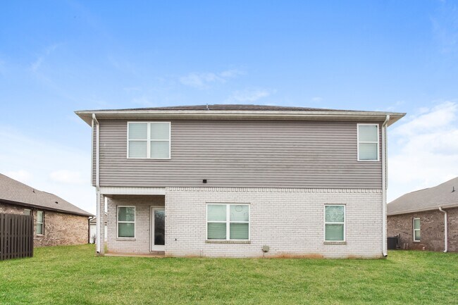 Building Photo - 189 Cherry Laurel Dr