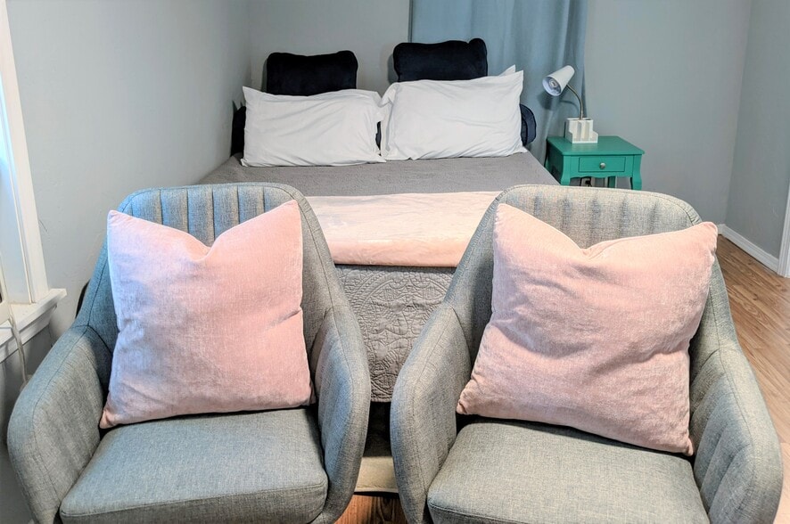 Building Photo - 1145 NW 48th St