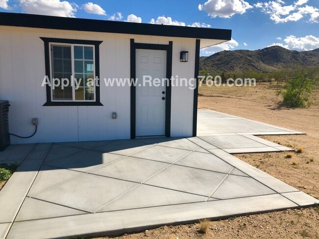 Building Photo - Modern & Updated 1 Bed Home!!!