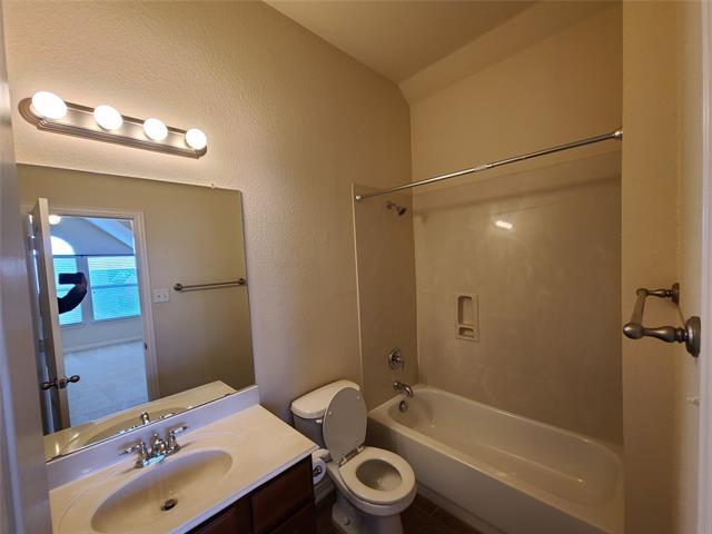 Building Photo - 9729 Stripling Dr