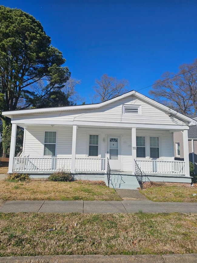 Building Photo - 966 Ave I