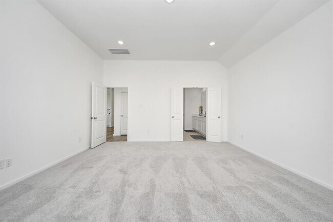 Building Photo - 13407 Harbor Pt Dr
