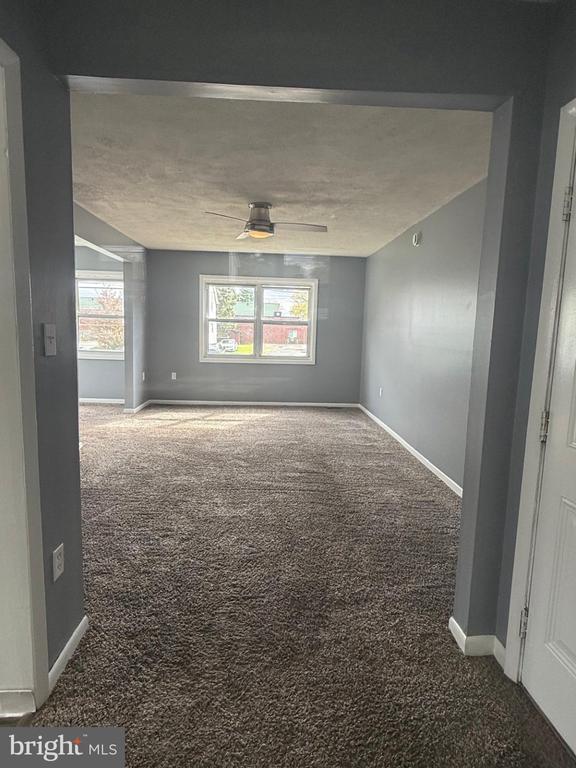 Building Photo - 75 Melrose Ave