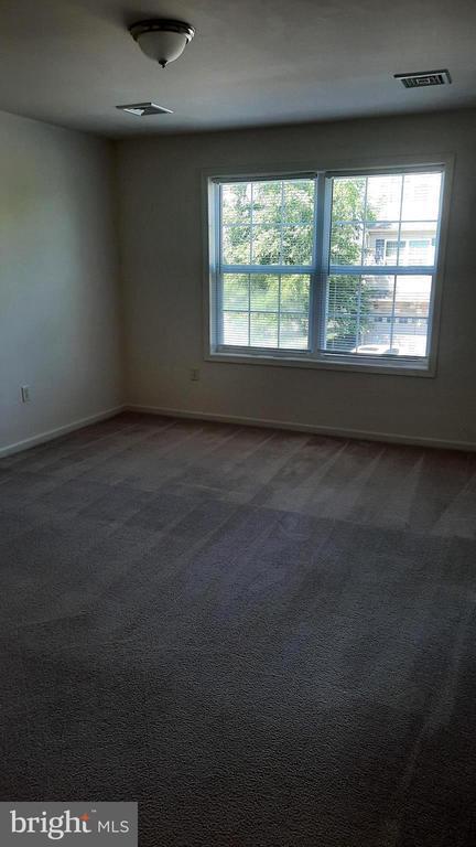 Building Photo - 305 Antilles Court