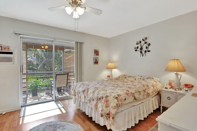 Building Photo - 86 Lyndhurst D
