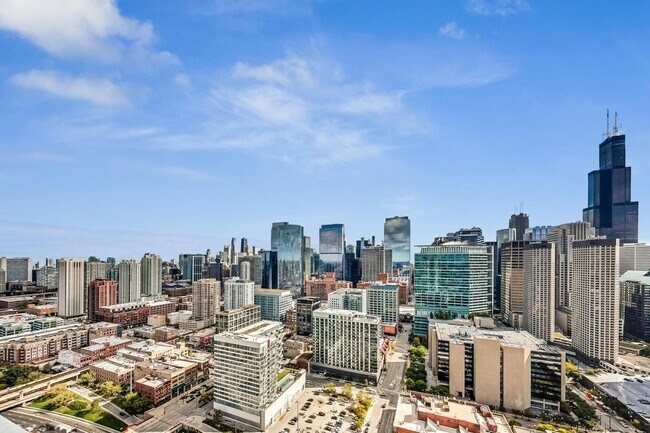 Building Photo - 737 W Washington Blvd