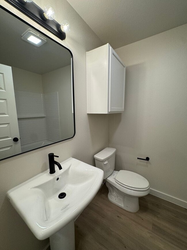 Building Photo - Brand New Construction 3/2/1 in Homestead!!! 1/2 off special  1st month's rent