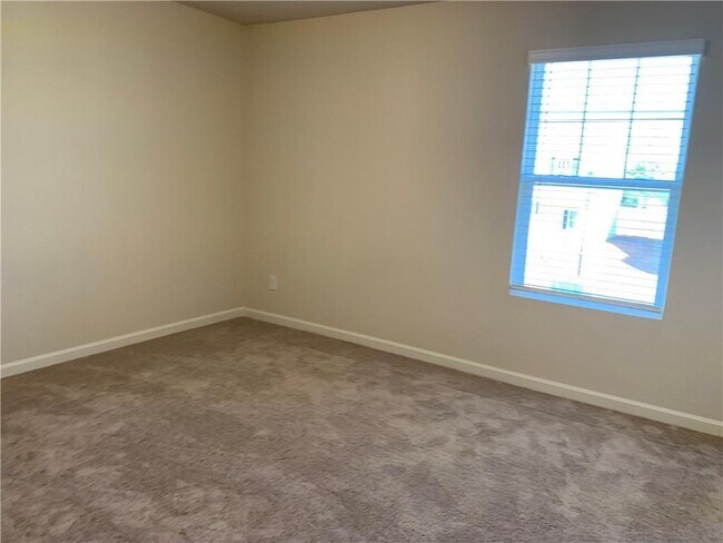 Building Photo - 929 Independence Ave