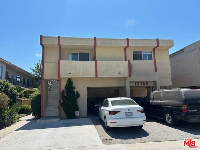 Primary Photo - 12766 Pacific Ave