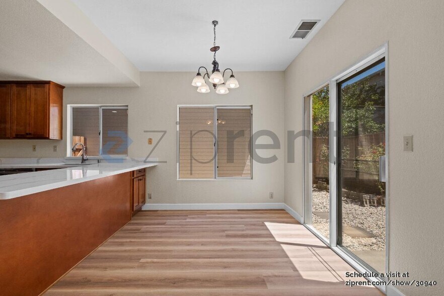 Building Photo - 6273 Potrero Dr