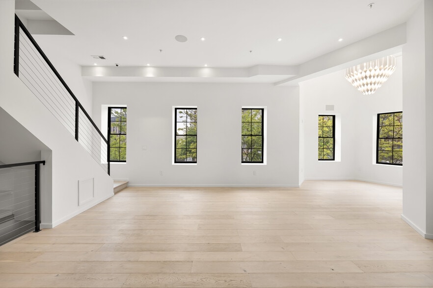 Building Photo - 1451 Maryland Ave NE