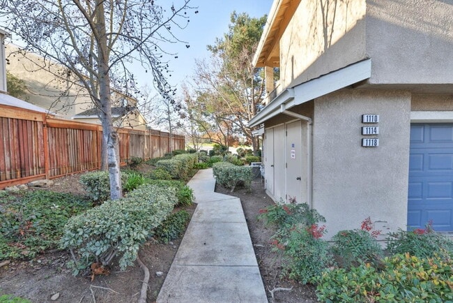 Building Photo - 114 Niguel Ln