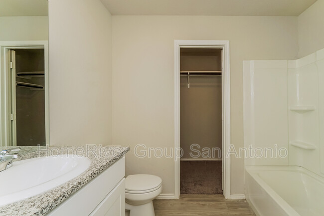 Building Photo - 559 Filibusters Trail