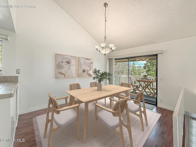 Building Photo - 576 Calle De Las Ovejas