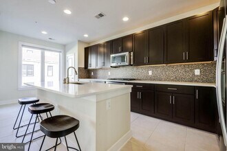 Building Photo - 1224 Main Line Blvd