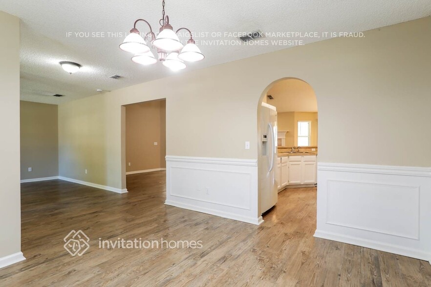 Building Photo - 10929 Lydia Estates Dr