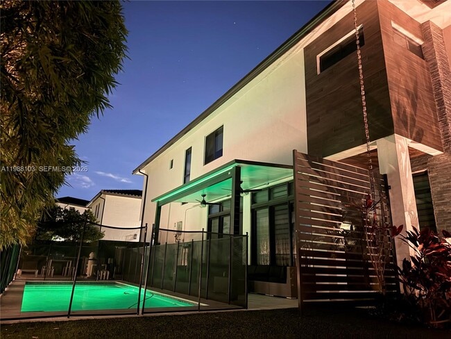 Building Photo - 8222 NW 51st Terrace