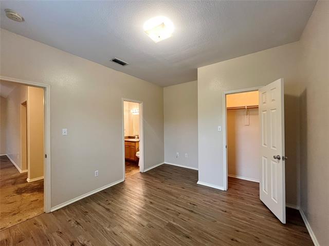 Building Photo - 100 Lindas Creek Ln