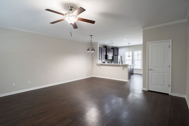 Building Photo - 92 Reese Way