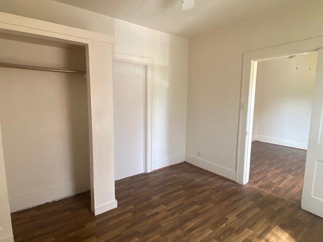 Building Photo - 302 SW Park Ave