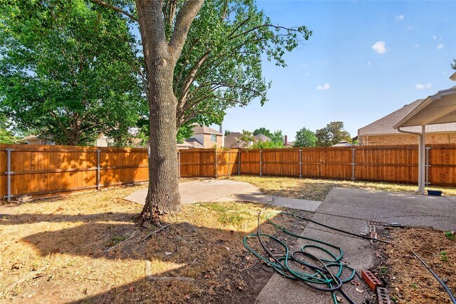 Building Photo - 7008 Jasper Dr