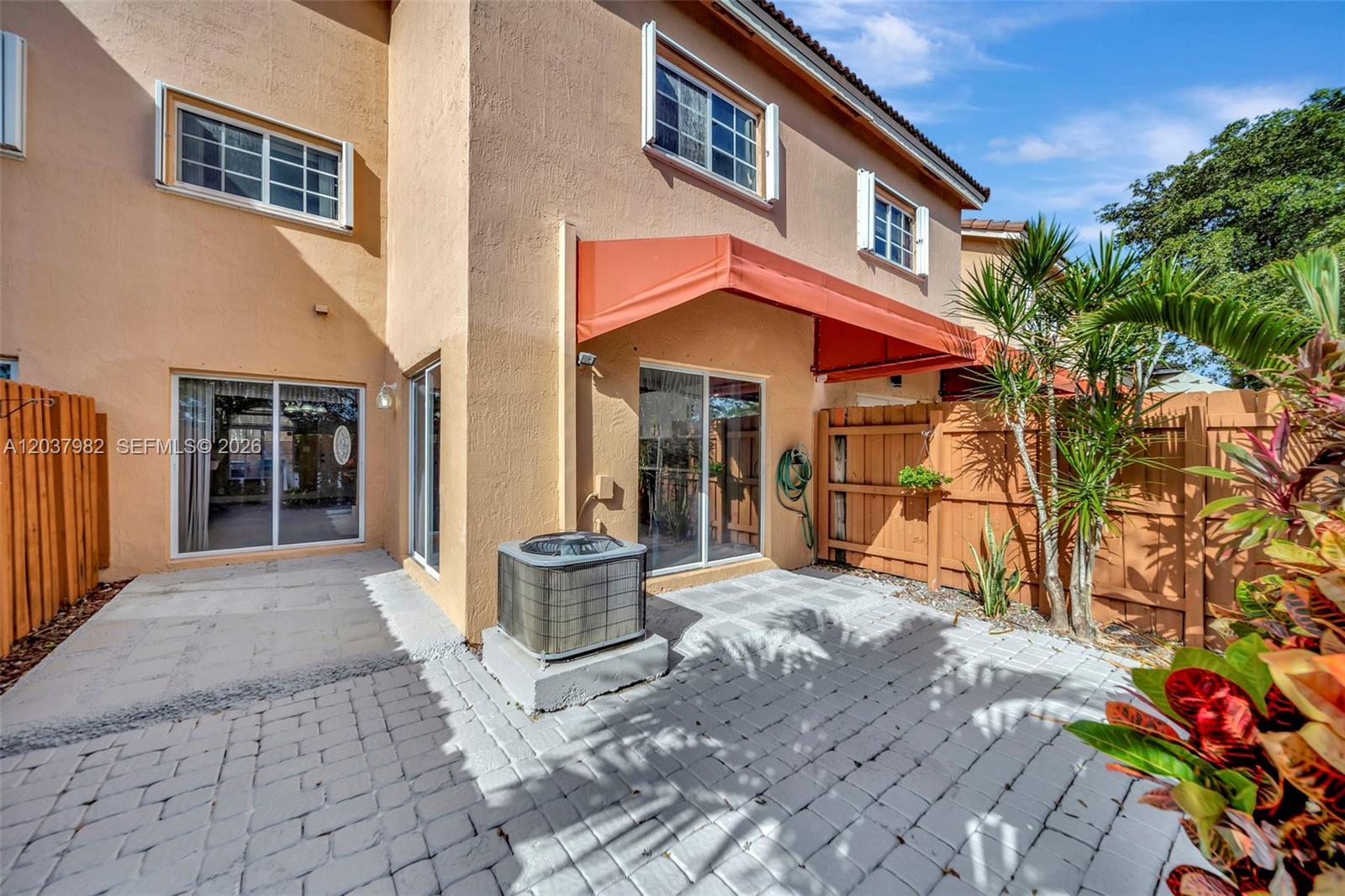 Building Photo - 3773 SW 153rd Ct