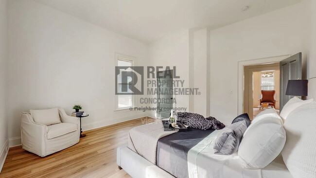 Building Photo - 112 High St