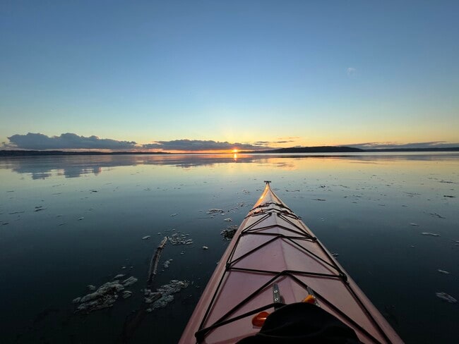 Building Photo - 22985 Marine View Dr S