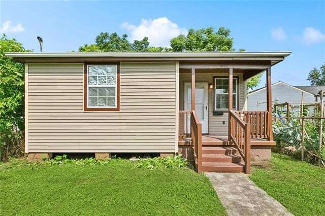 Building Photo - 811 Tricou St