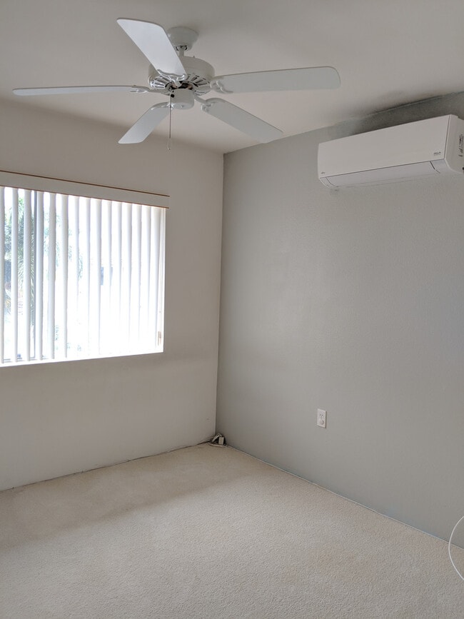 Building Photo - 296MAT