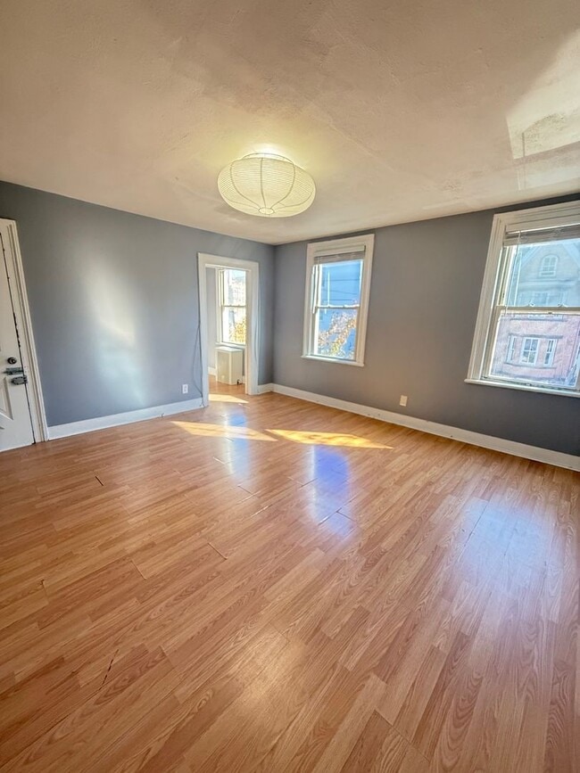 Primary Photo - 115 Liberty St