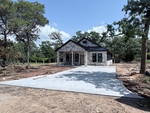 Building Photo - 306 Mistletoe Cir