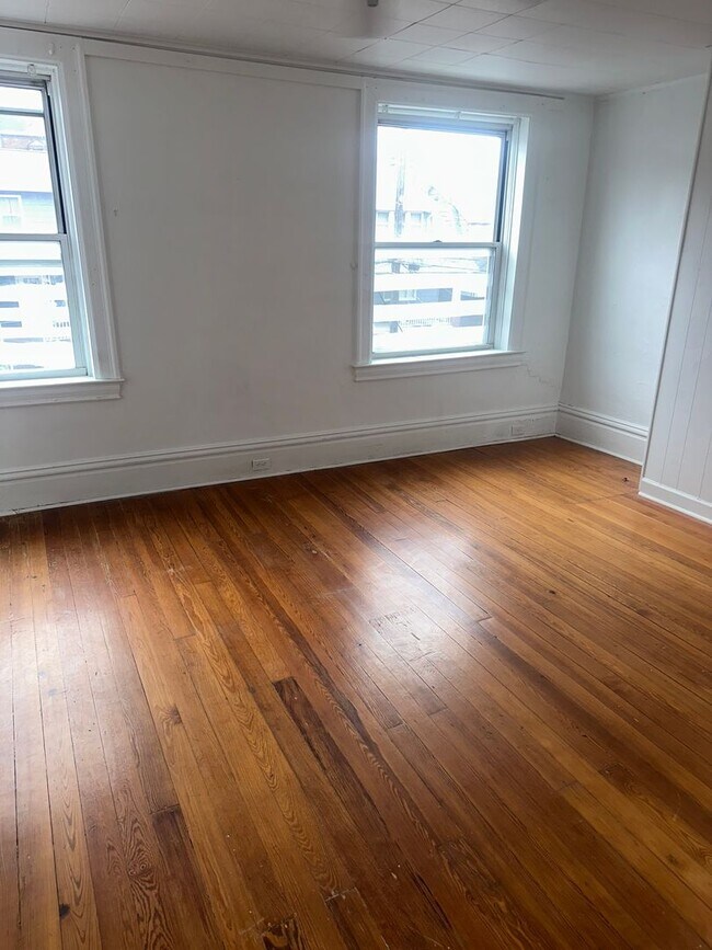 Building Photo - 226 Merrimac St