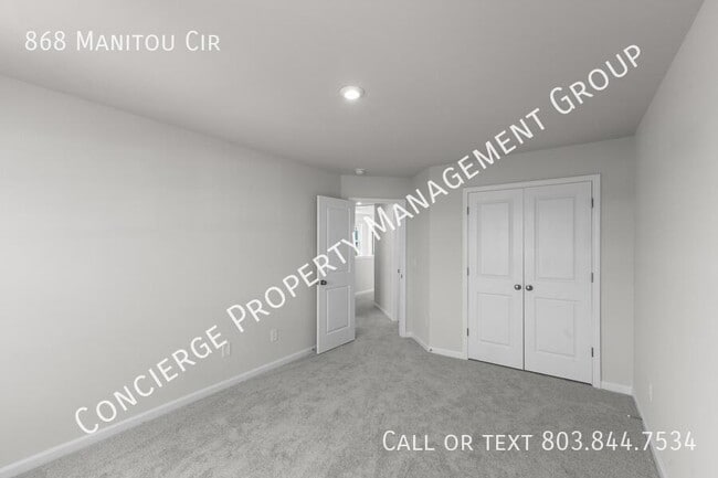 Building Photo - 868 Manitou Cir