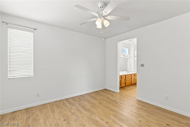 Building Photo - 10521 Angel Dreams Ave