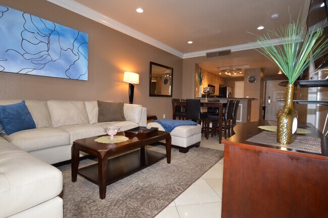 Building Photo - Meridian FURNISHED 2 BDR /2 BATH Luxury Condo - RESORT STYLE LIVING, 1-1/2 Blocks From The Heart ...