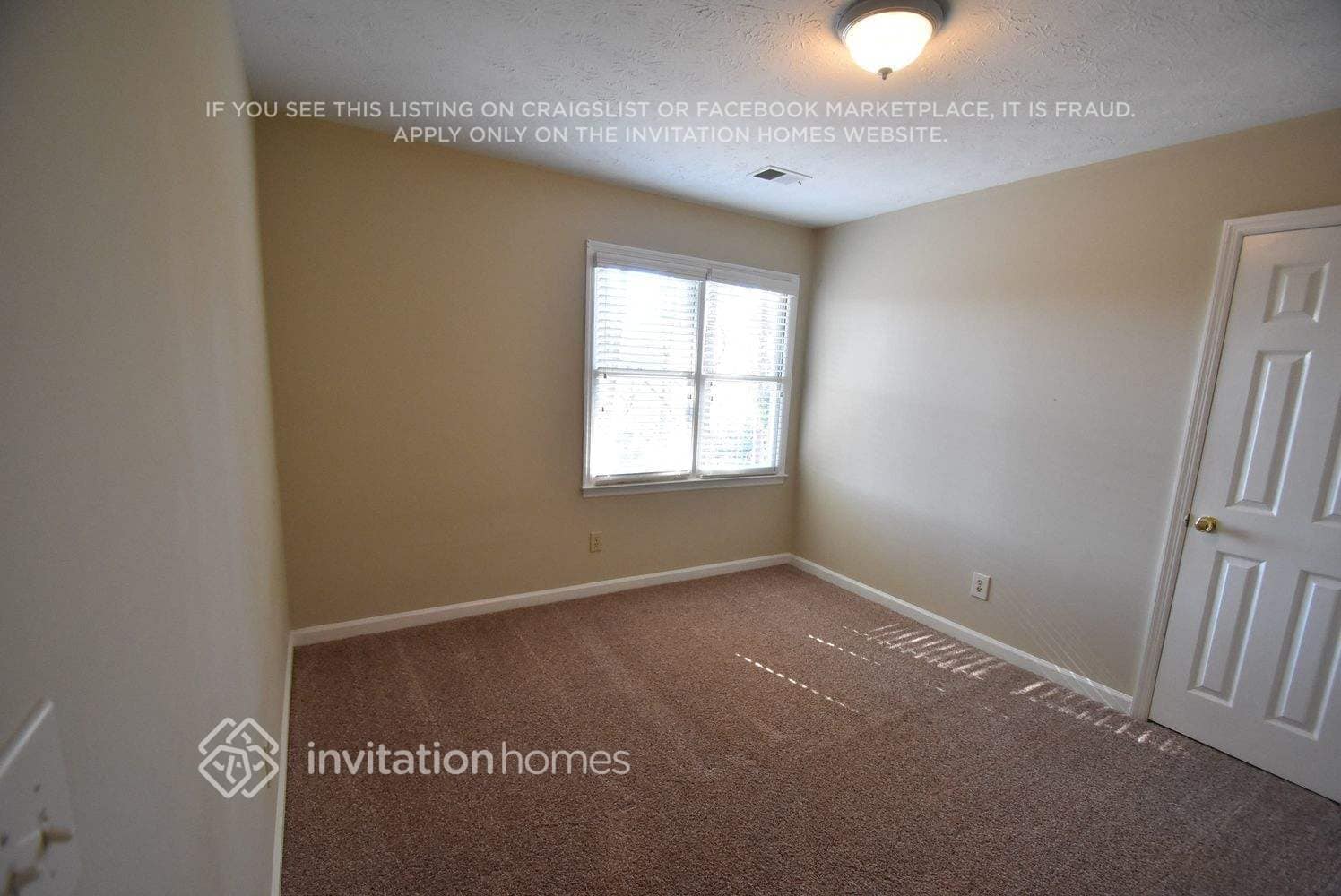 Building Photo - 1266 Clairmont Ct