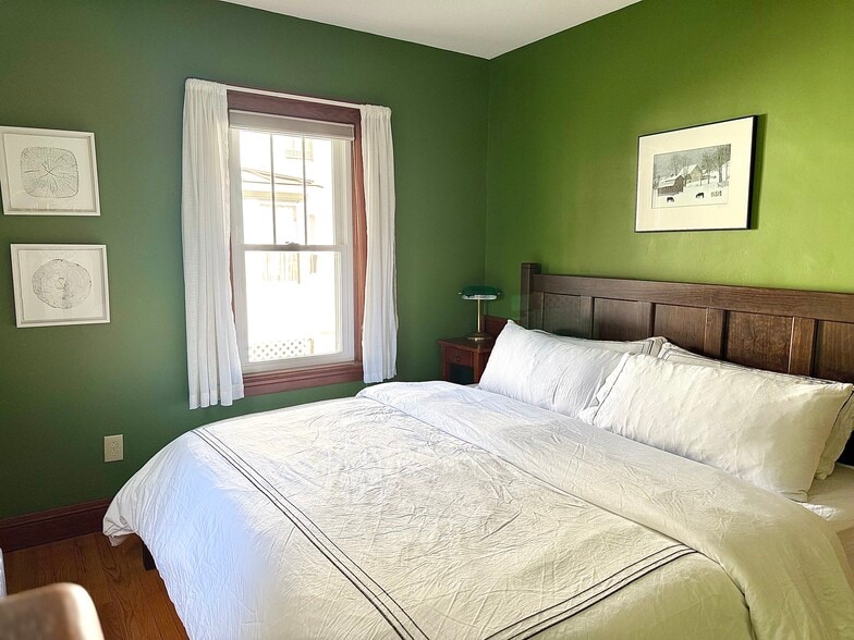 Building Photo - 5 Franklin St