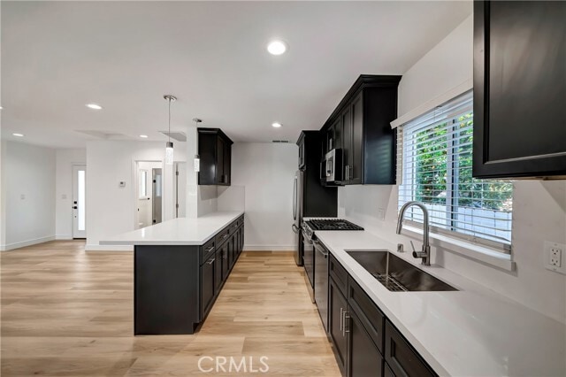 Building Photo - 6846 Glade Ave