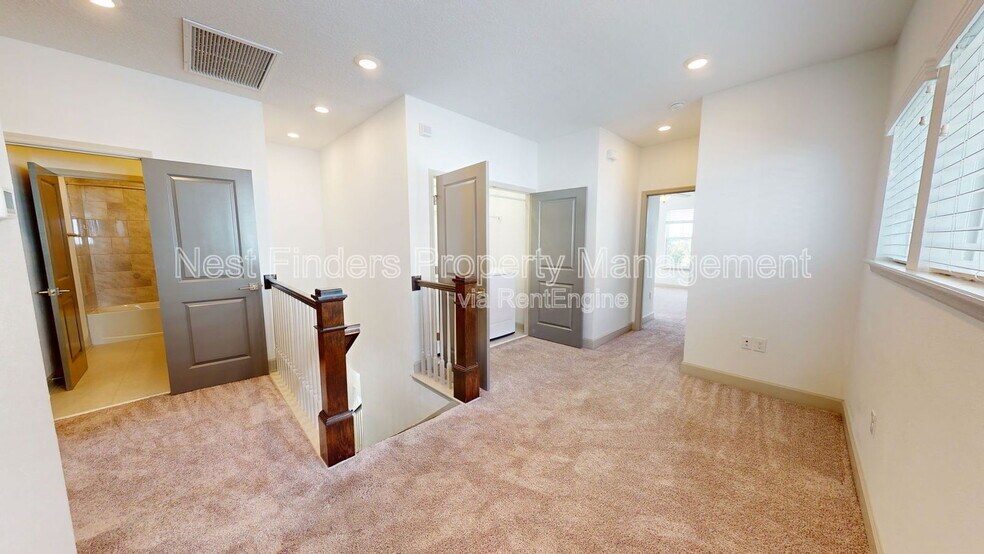 Building Photo - 7412 Beach Walk Place