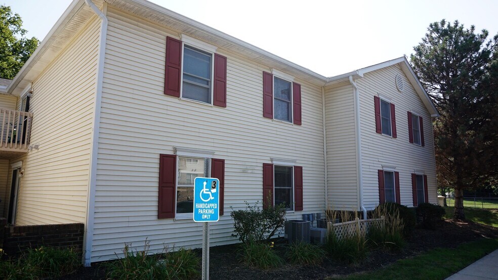 Vantage Pointe Apartments 901 S 4th St Lafayette IN 47905 Apartment