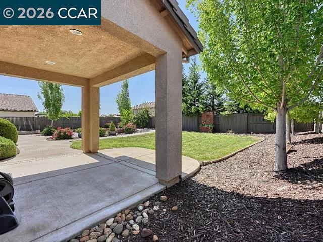 Building Photo - 5525 Mossy Stone Way