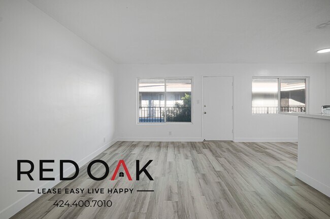 Building Photo - 6501 Cherry Ave